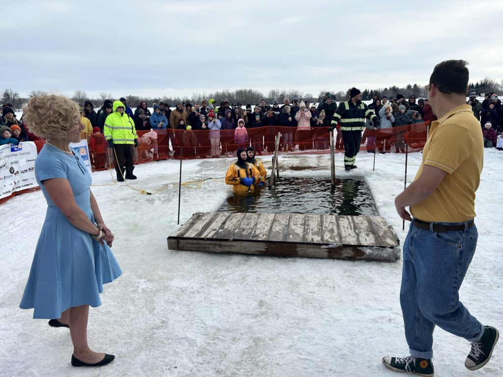 324109244_3334753503507103_6918122679618414367_n kiser construction at united we shiver